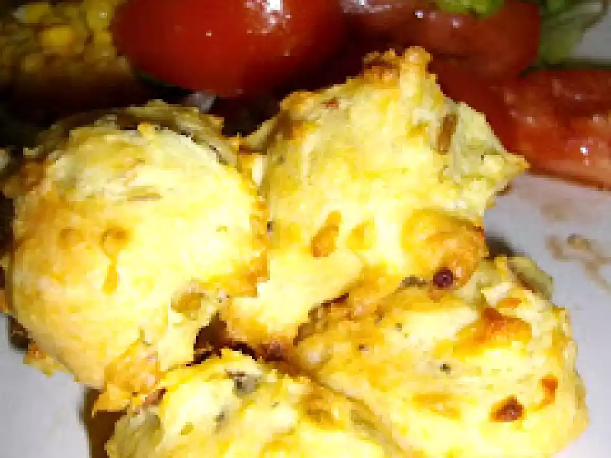 Gougères à la feta et aux champignons