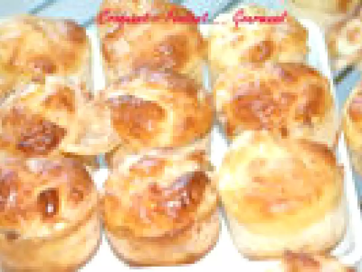 GOUGÈRES à la RACLETTE