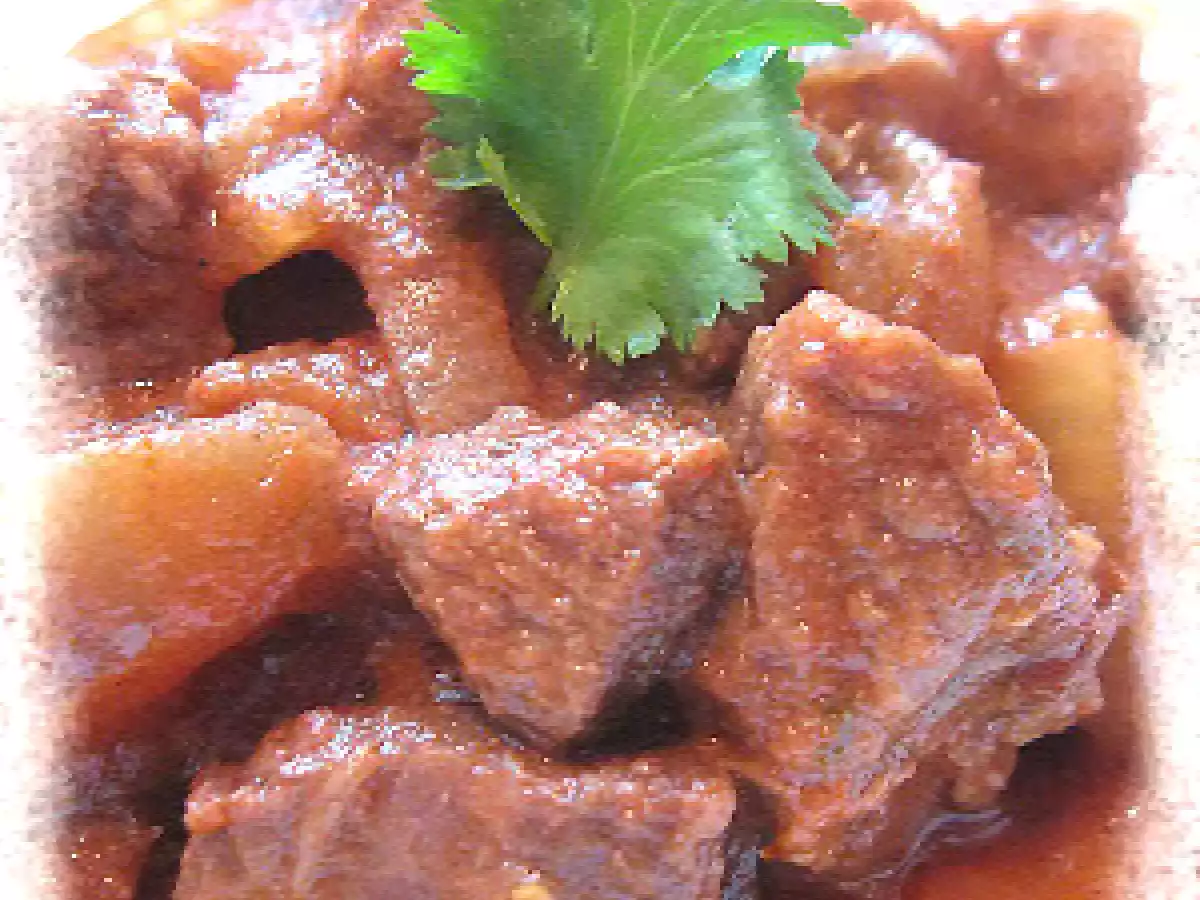Goulash au boeuf, sauce barbecue(en mijoteuse)