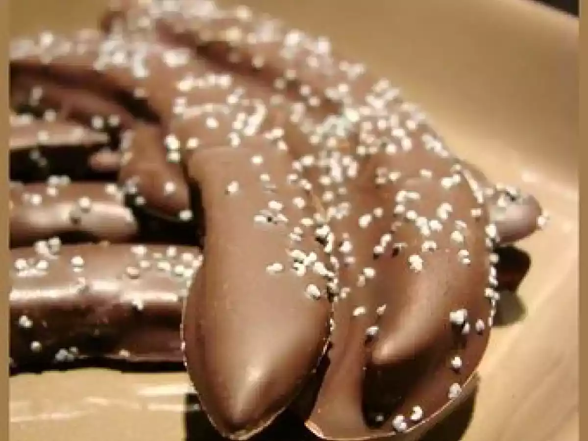 Gourmandises ultra faciles ! Mendiants de fruits secs au miel et orangettes chocolatées - photo 2