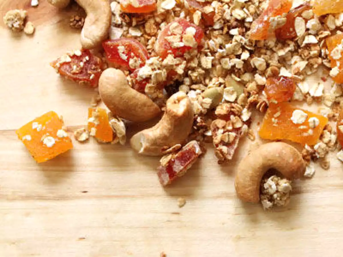 Granola aux fruits secs exotiques et noix de cajou