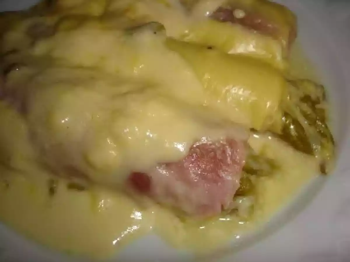 Gratin d'asperges au jambon
