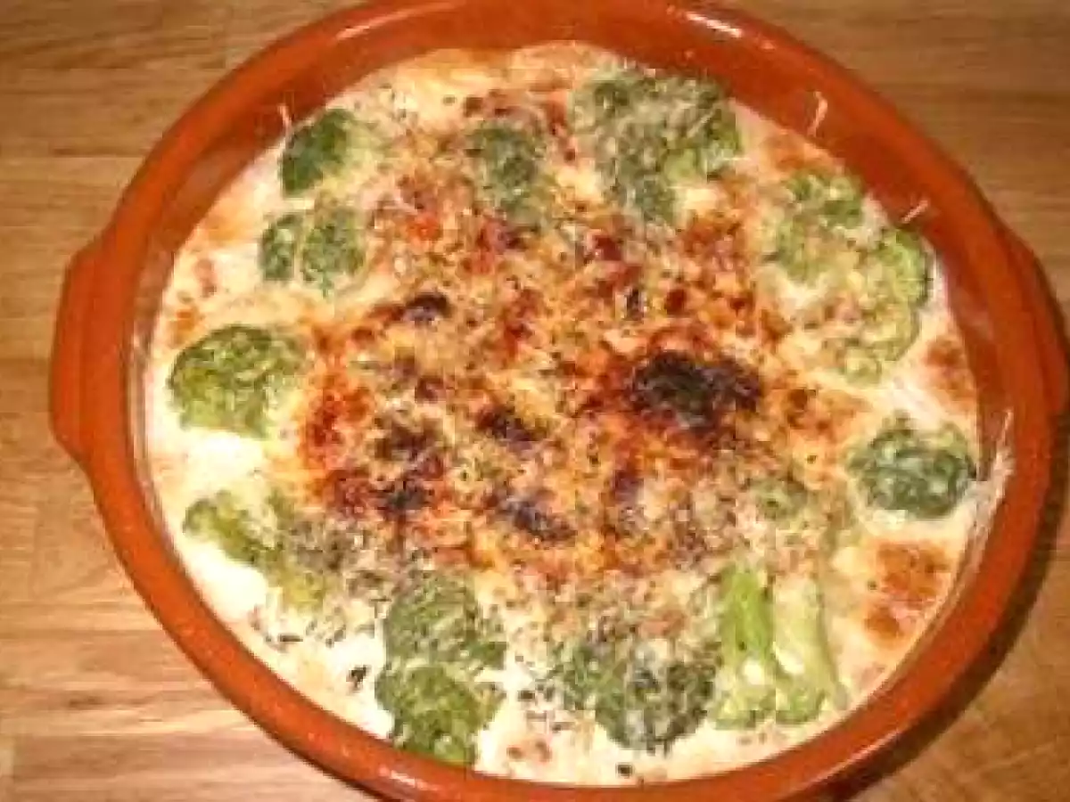 Gratin de brocolis aux lardons