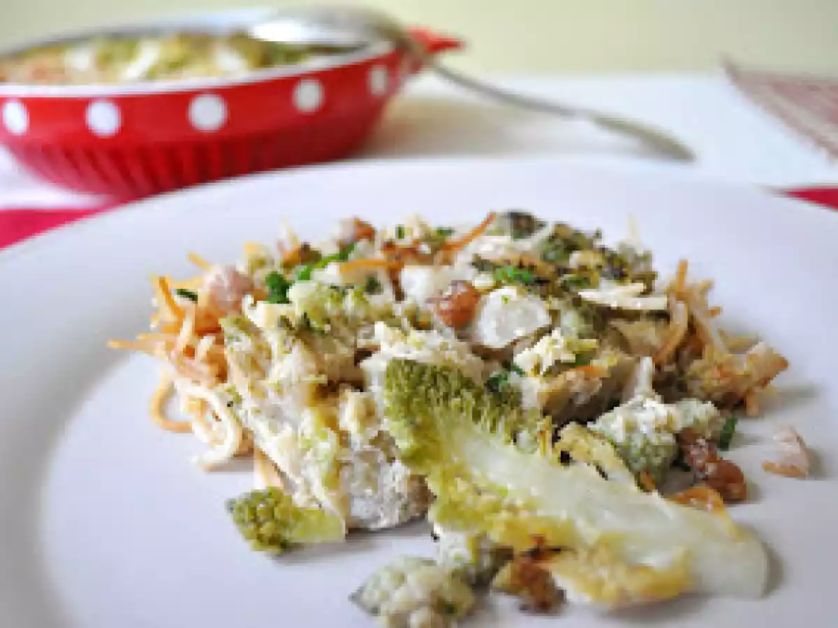 Gratin de chou romanesco et petites pâtes savoyardes aux deux saveurs de noix
