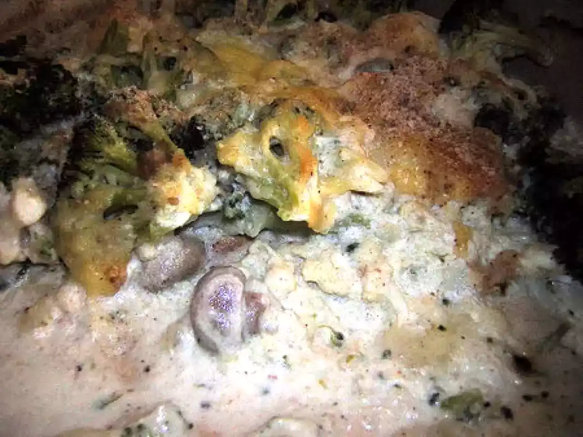 GRATIN DE CHOUX- FLEUR/BROCOLIS A LA FORESTIERE