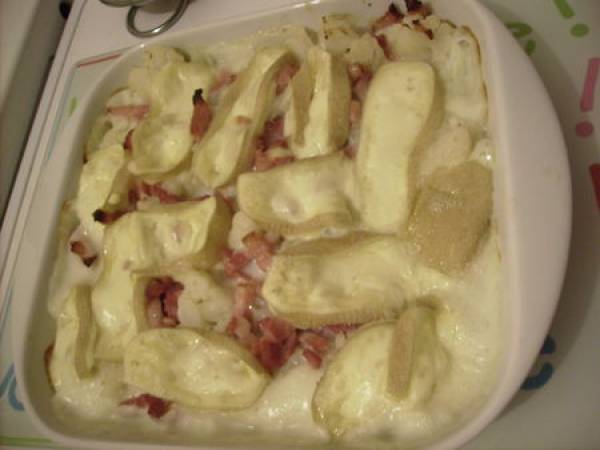 Gratin de choux fleurs et lardons au chaussé aux moines