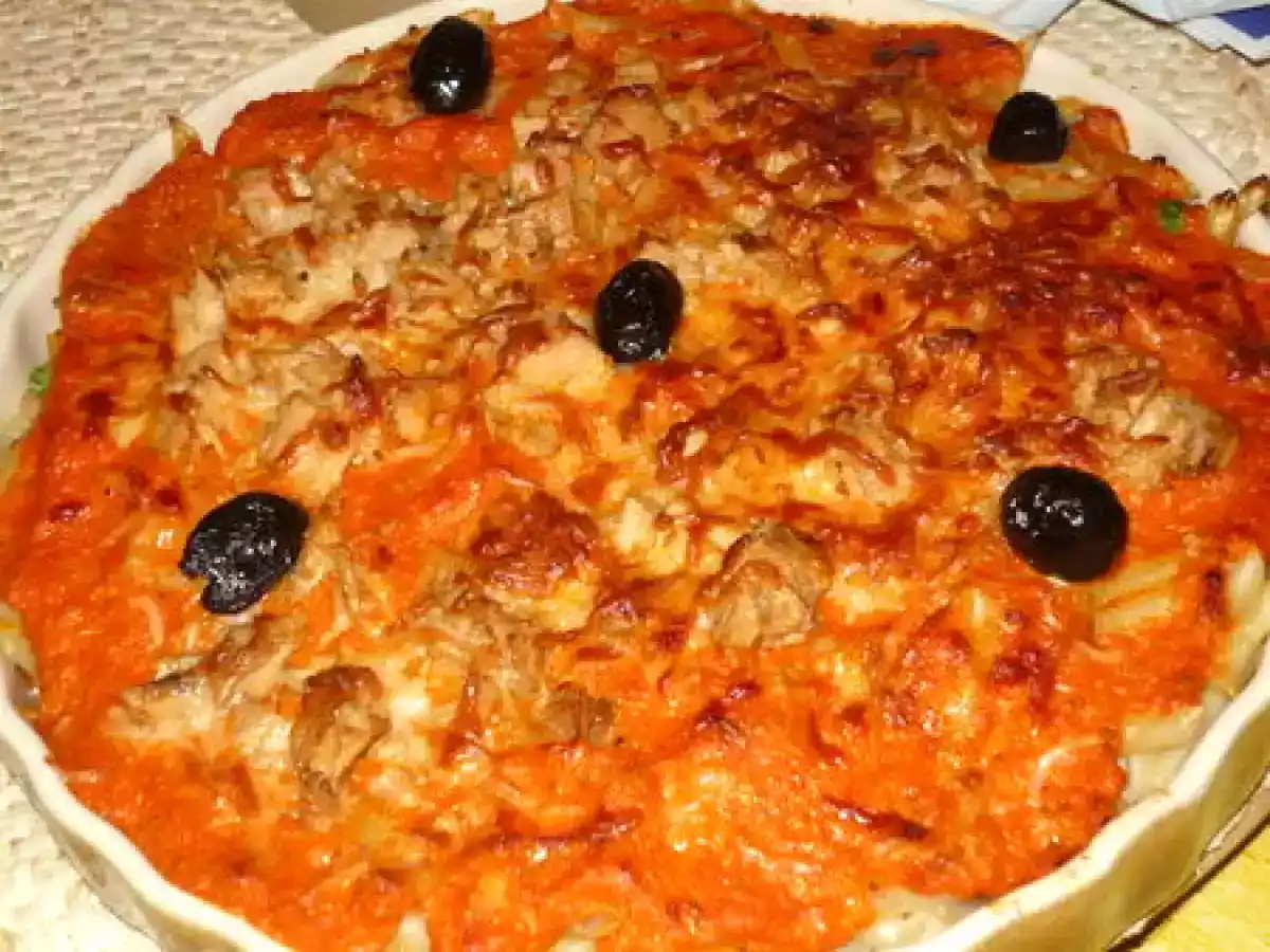 Gratin de pâtes aux piquillos, thon et mozzarella
