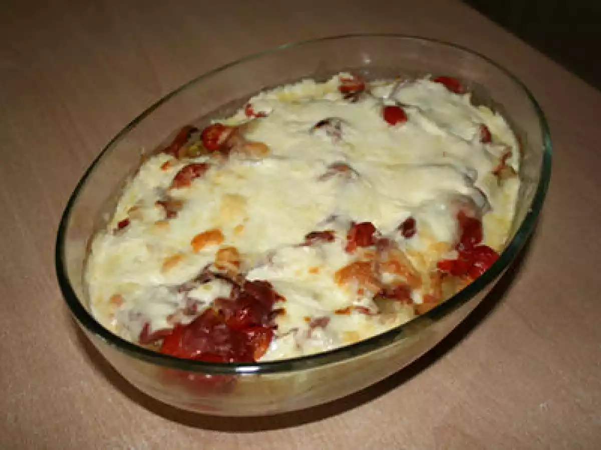 Gratin de patisson aux tomates cerises, jambon cru et mozzarella