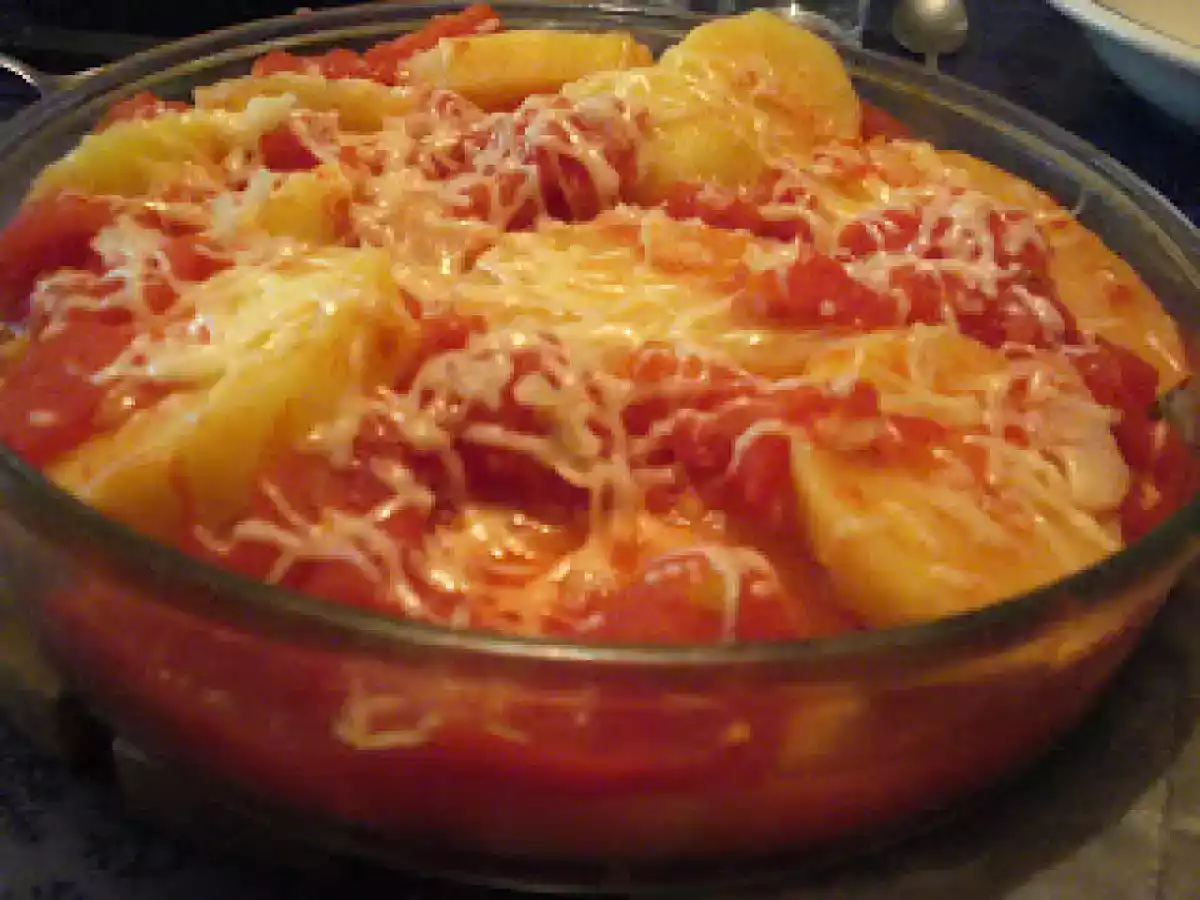 Gratin de pommes de terre à la tomate au micro-ondes