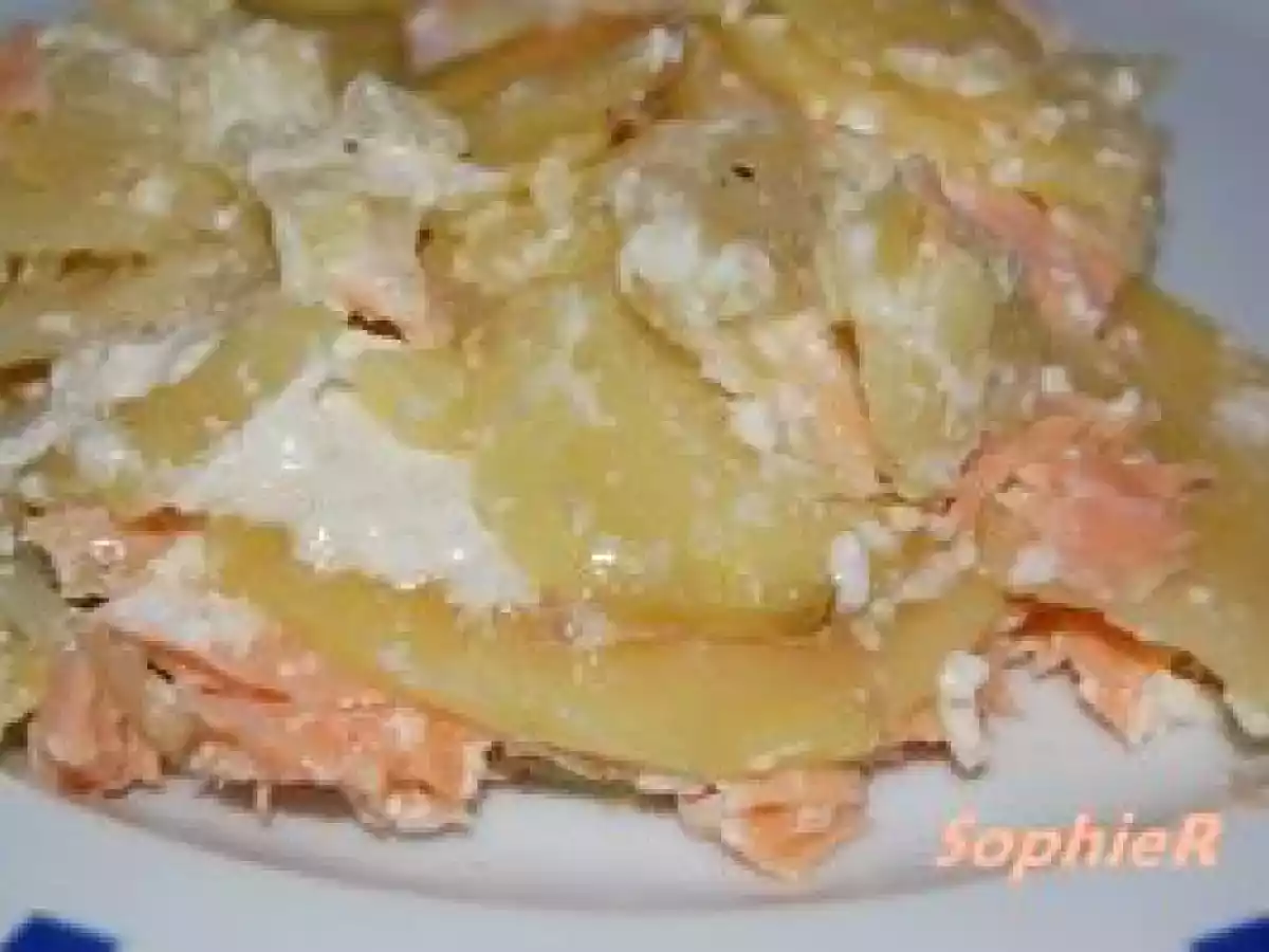 Gratin de pommes de terre et aux deux saumons