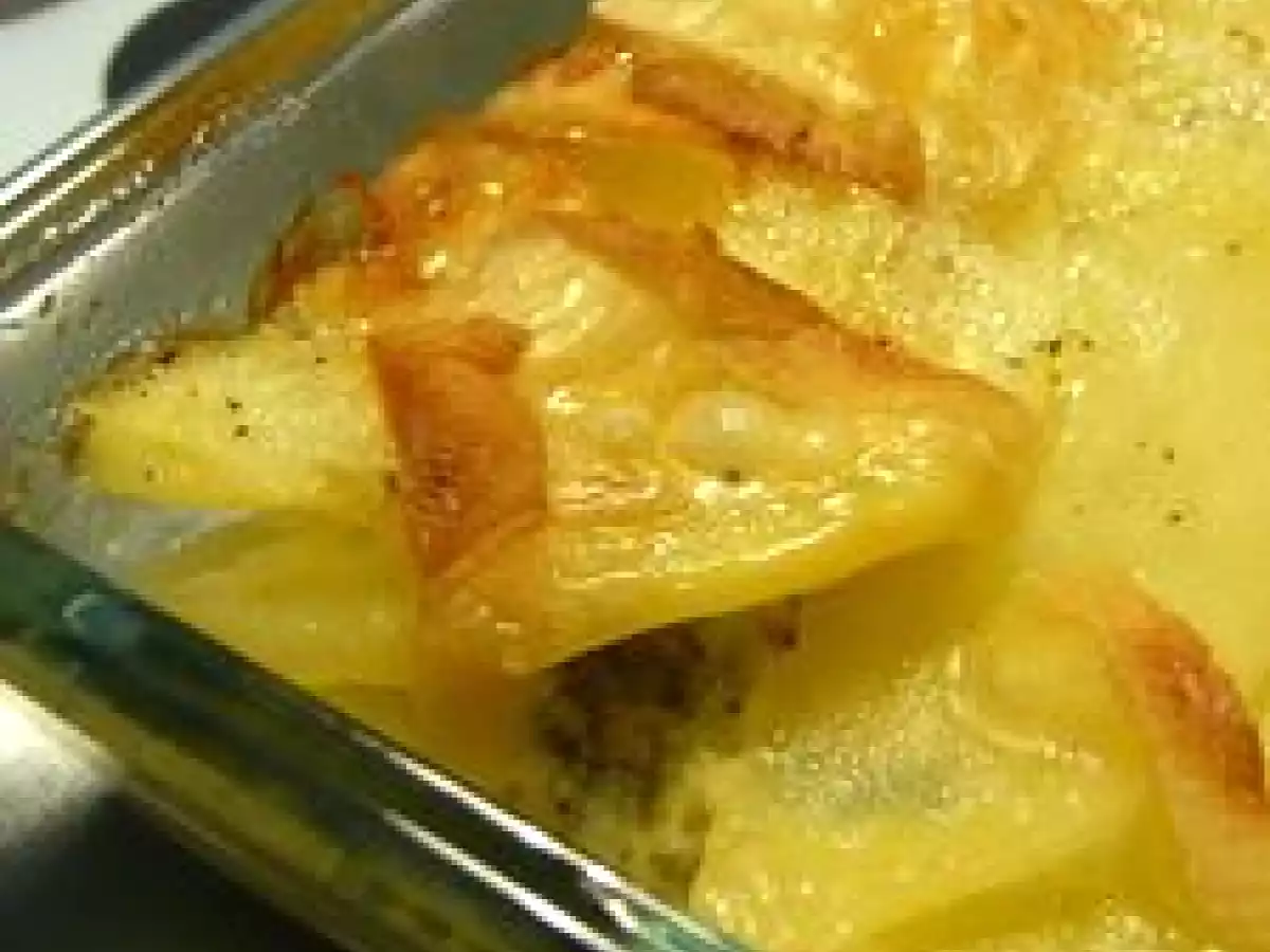 Gratin de pommes de terre et de brocolis au reblochon - photo 2