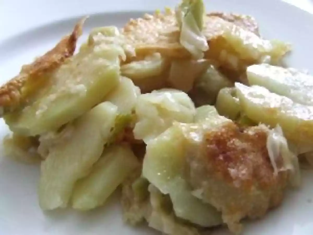 Gratin de pommes de terre et poireaux