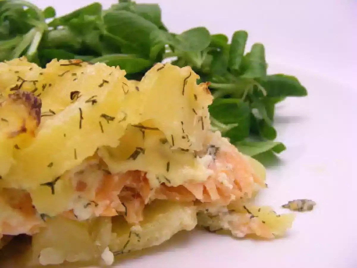 Gratin de pommes de terre et saumon fumé - photo 2