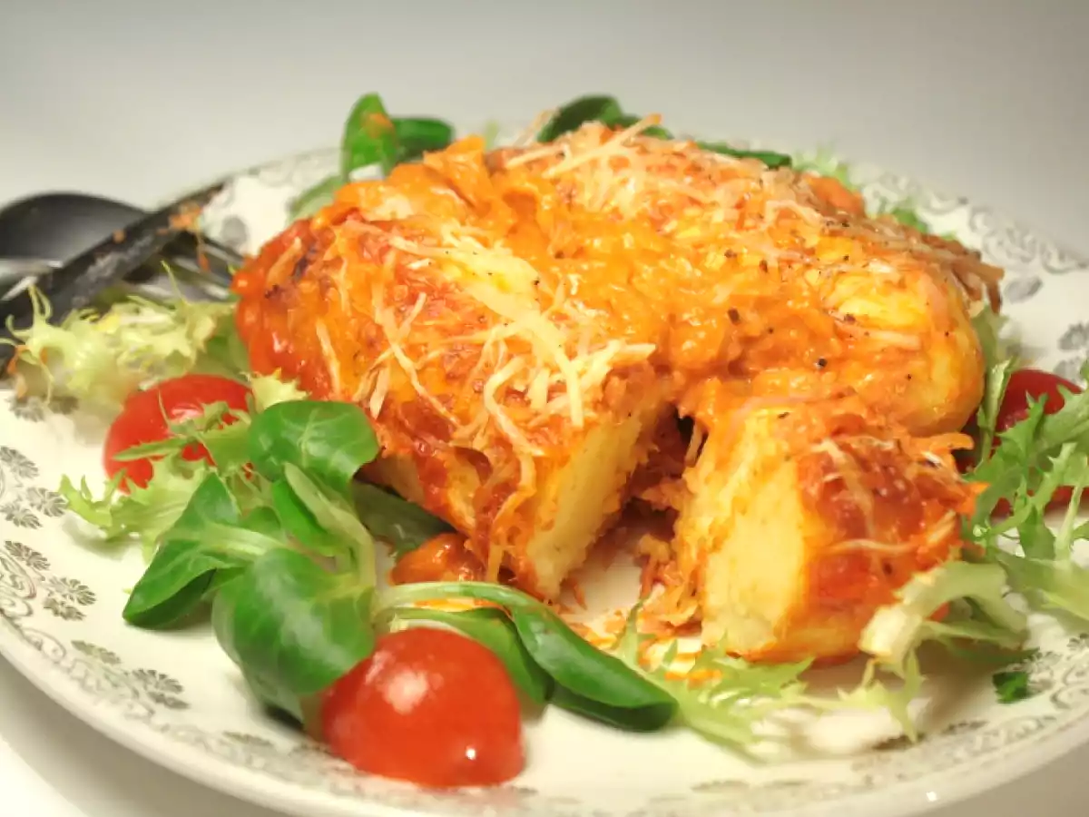 Gratin de quenelles au thon & à la tomate