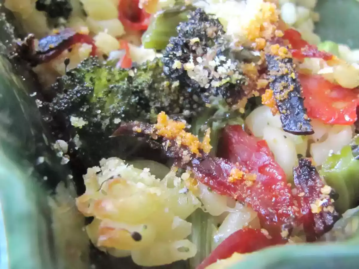 GRATIN RAPIDE COQUILLETTES CHORIZO BROCOLIS