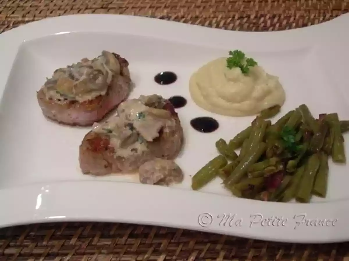 Grenadins de Veau Sauce Cognac - Purée de Panais Crémeuse au Lait et Haricots Verts