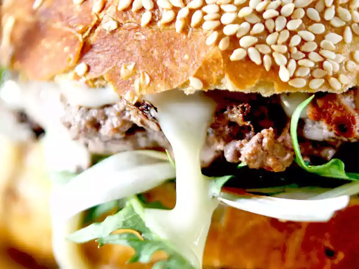 Hamburger au mont d'or - photo 2