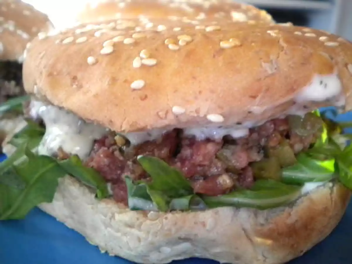 Hamburger au Steak Tartare - photo 2