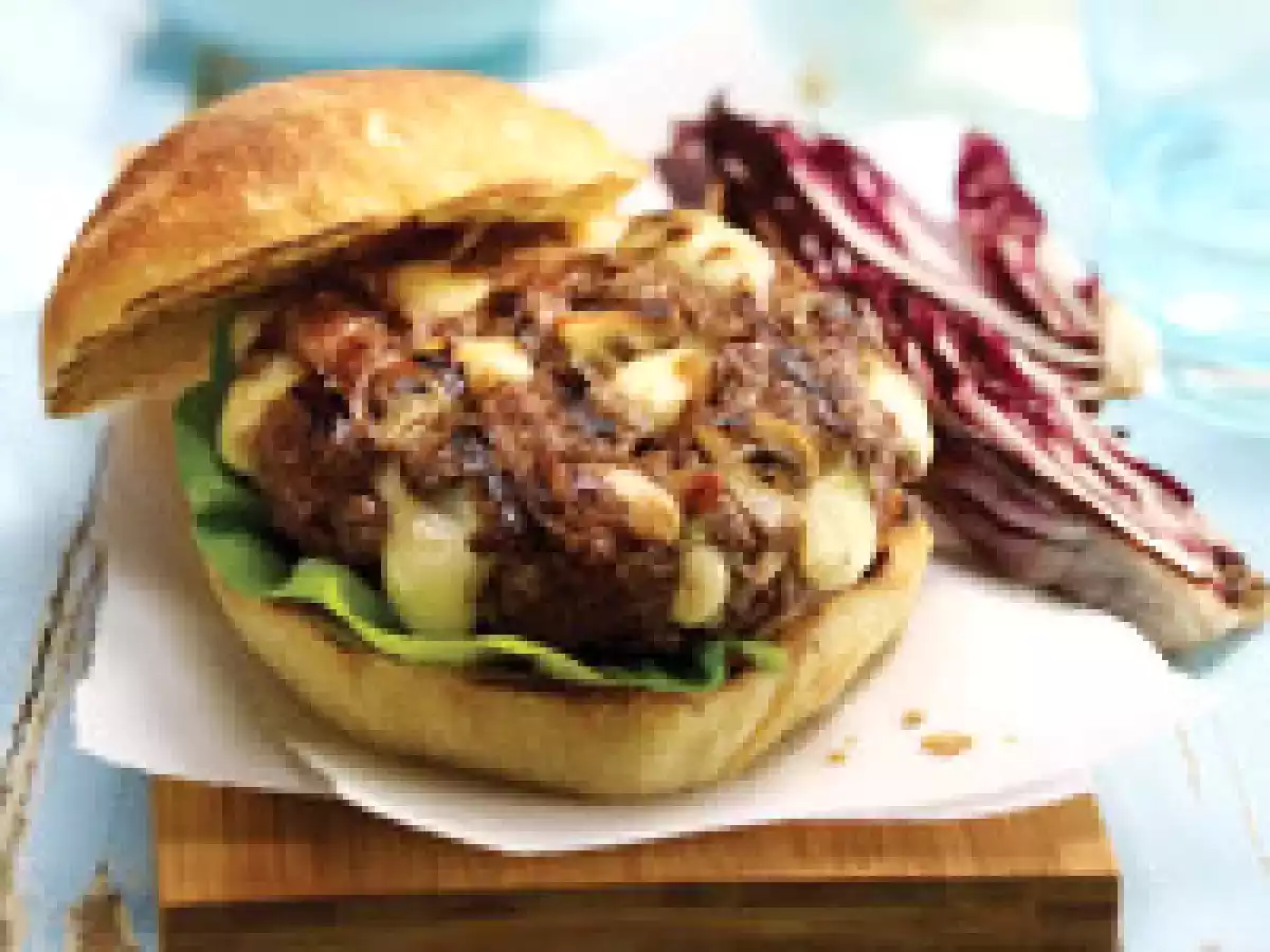 Hamburger fondant aux champignons et à la Mozzarellissima