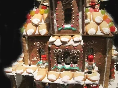 Hansel & Gretel Gingerbread House (Maison en pain d'épices)