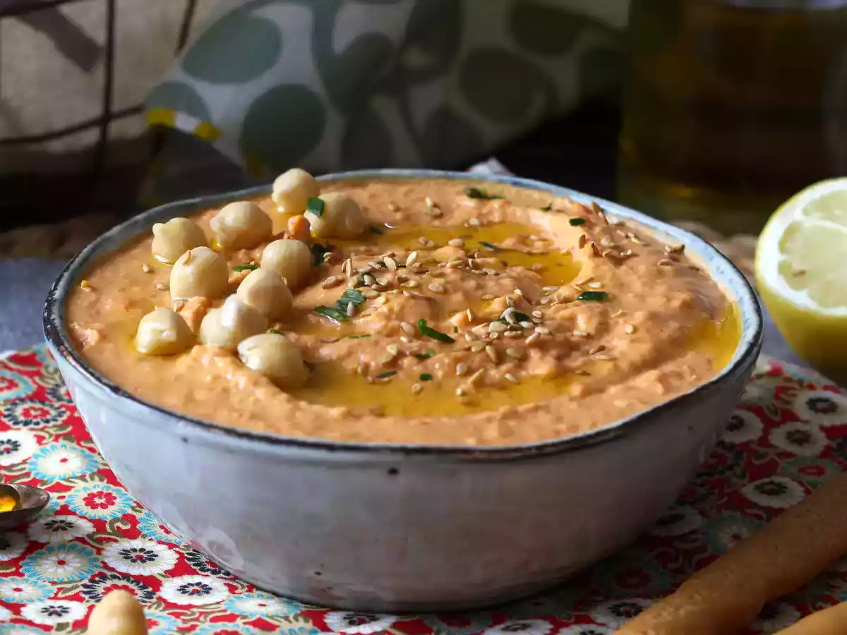 Houmous aux poivrons rouges, la tartinade parfaite pour l'apéro!