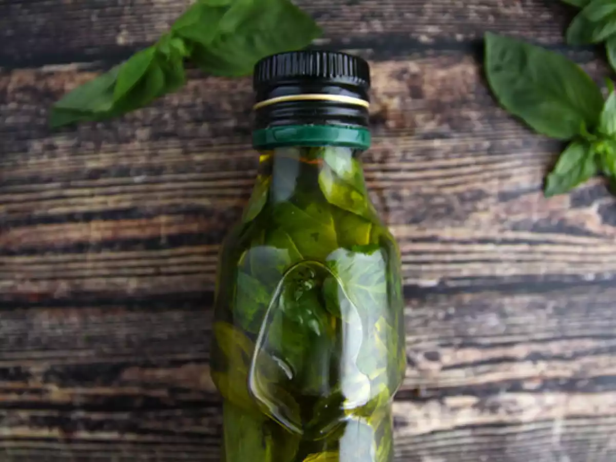 Huile au basilic maison - photo 2