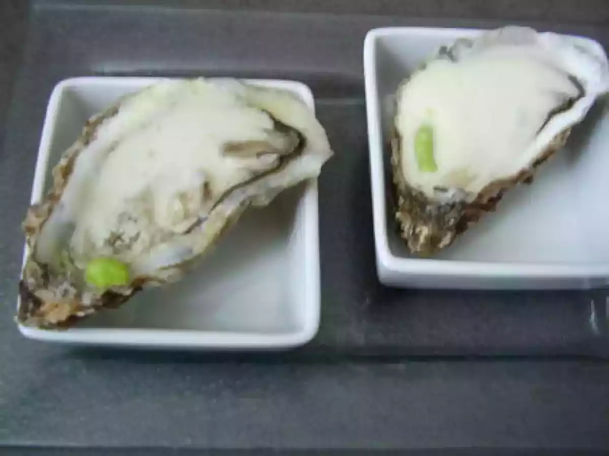 Huîtres et espuma nuoc-mâm.Recettes festives #7