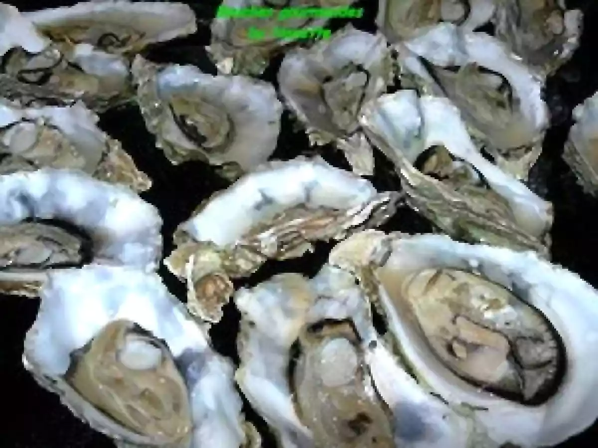 Huîtres gratinées au bacon et mini brochettes d'huîtres