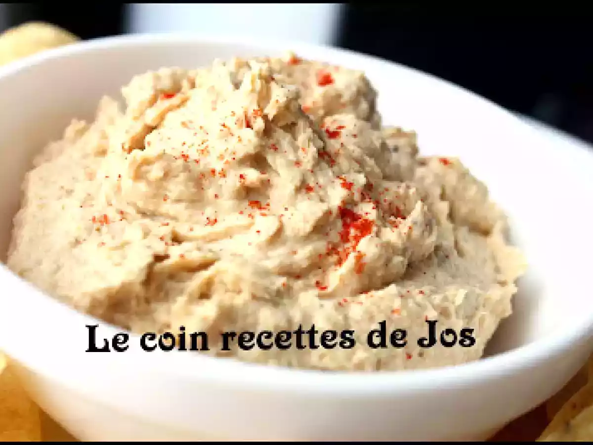 HUMMUS À L'AIL RÔTI