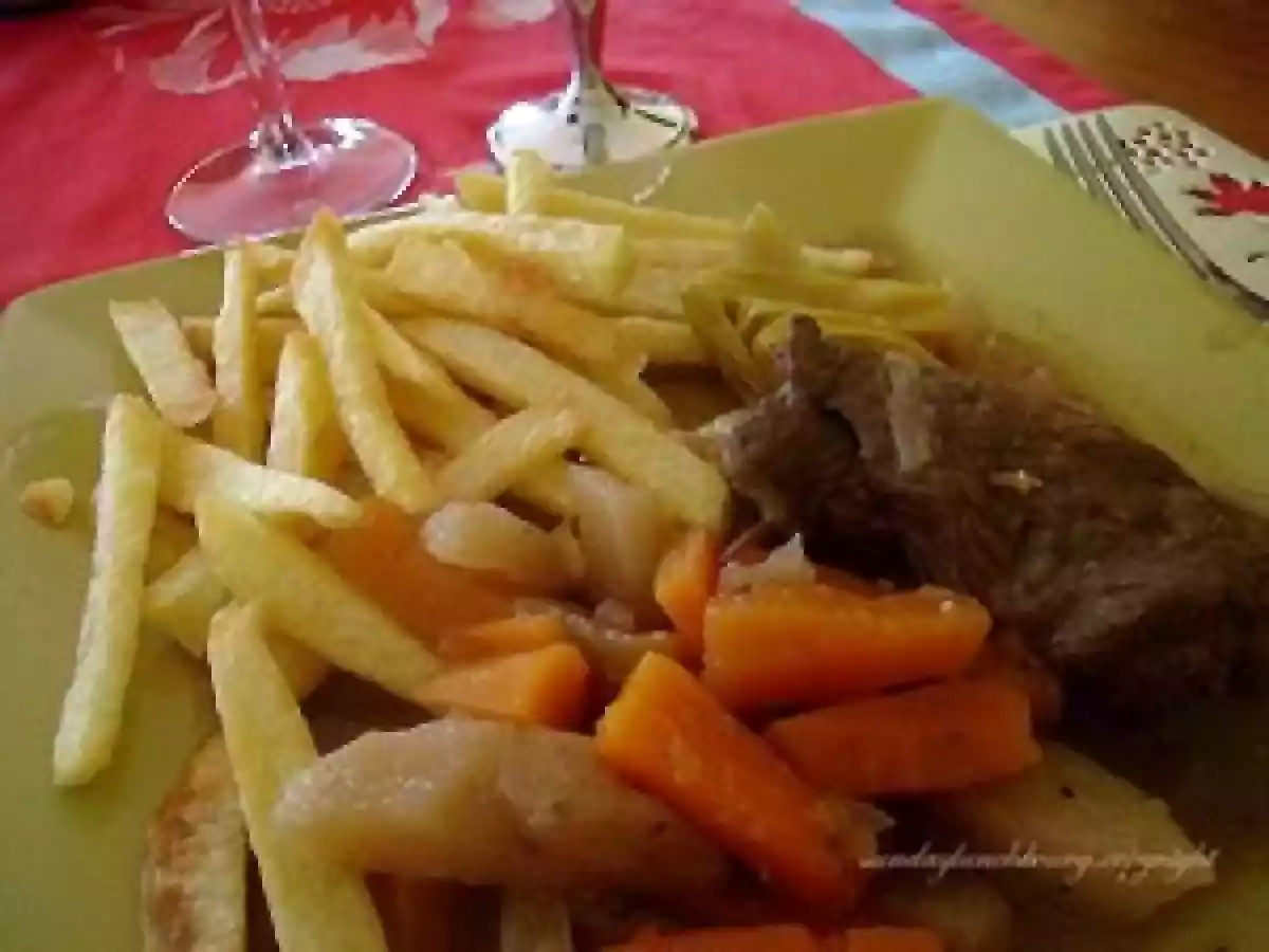 HUNGARIAN STEAK - STEAK A LA HONGROISE - photo 3
