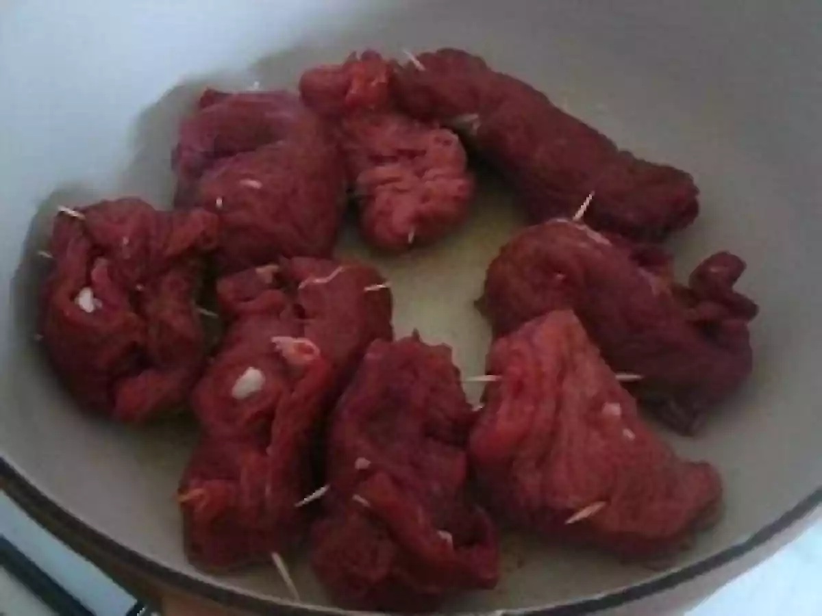 HUNGARIAN STEAK - STEAK A LA HONGROISE - photo 4