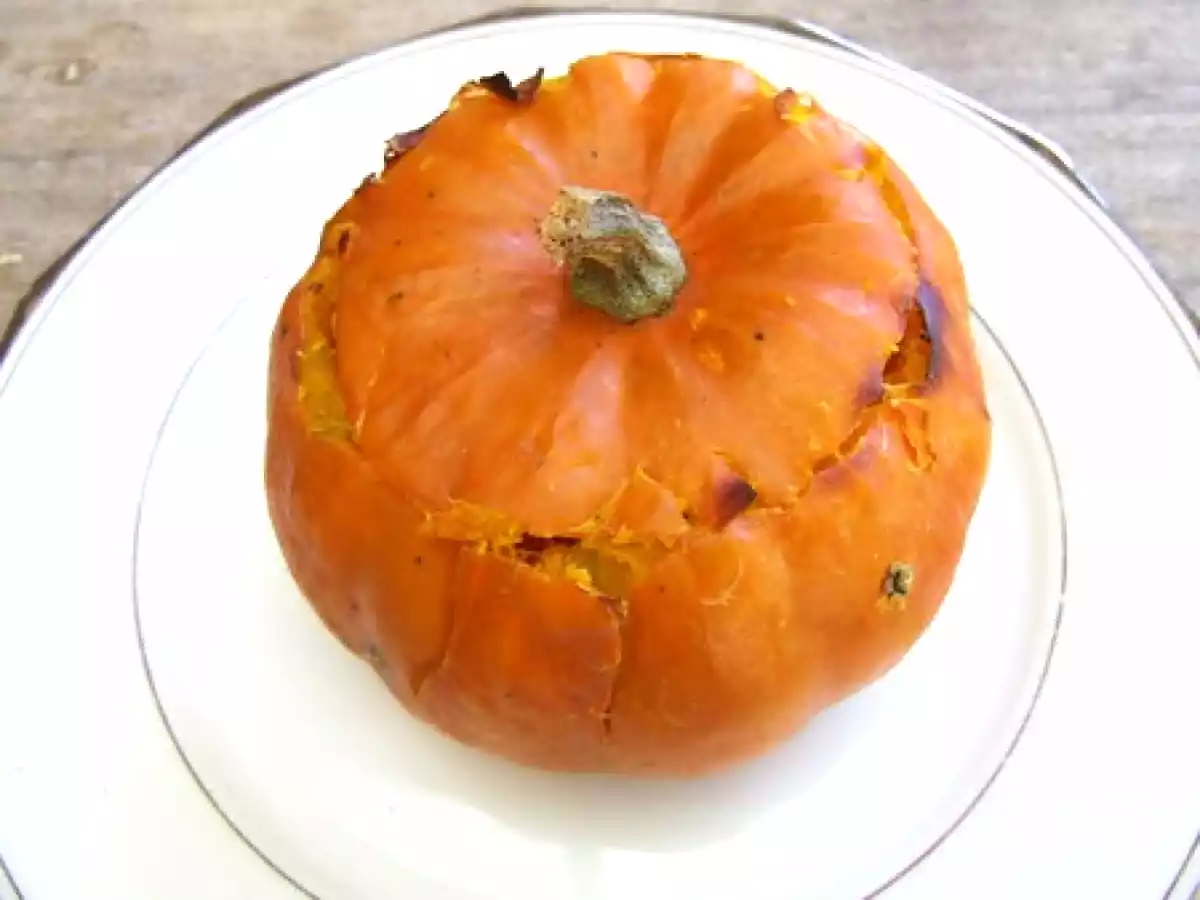 Jack be little (mini-citrouille) farcie au mont d'or et au bacon