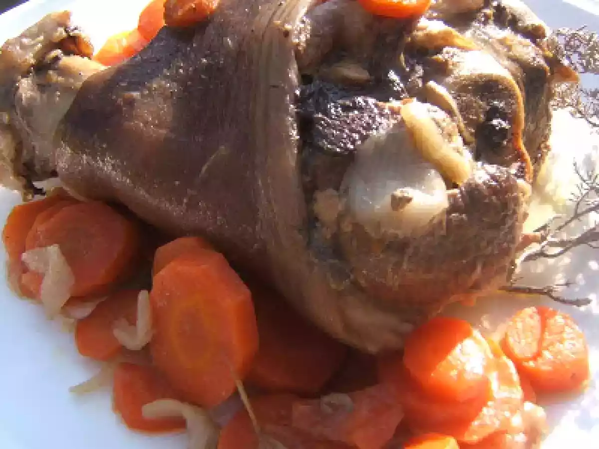 Jambonneau au cidre comme autrefois