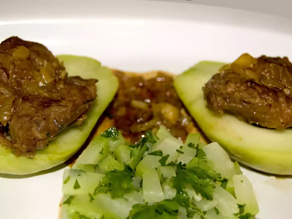 Joues de porc à la Hervoise.