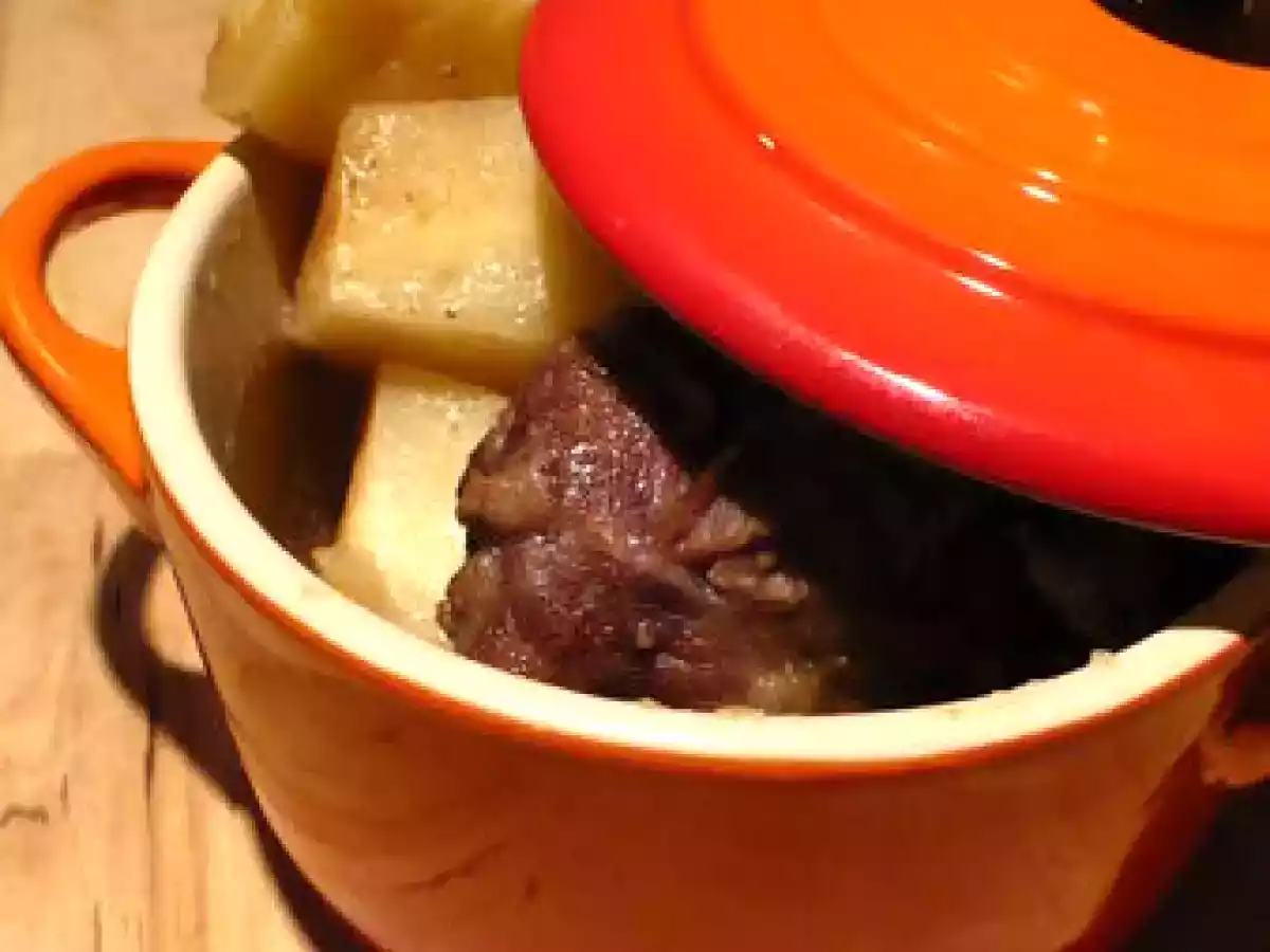 Joues de porc au miel et aux panais