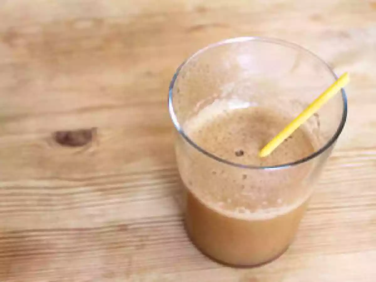 Jus de mirabelles, raisin et pommes