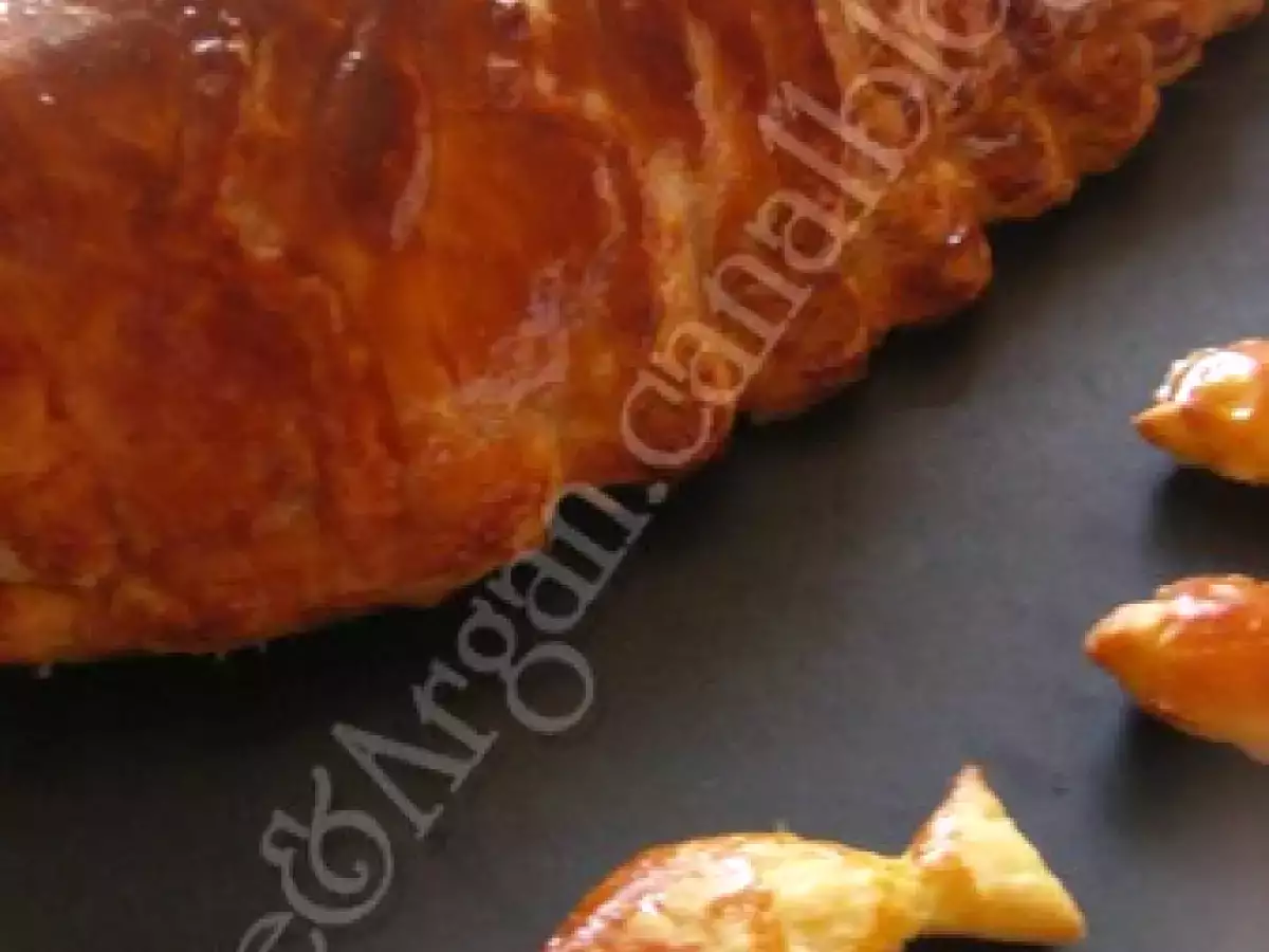 Koulibiac de saumon au fenouil, vermicelle de soja et amandes éffilées