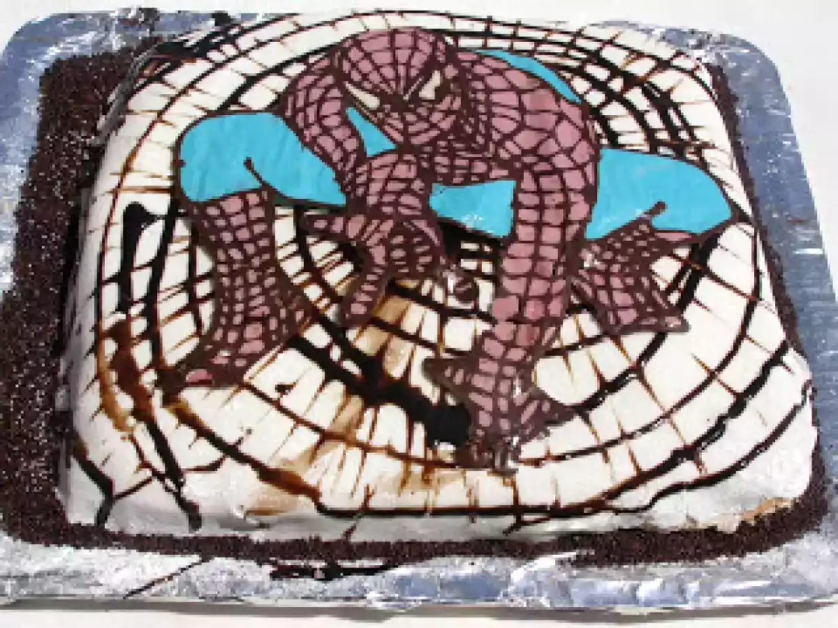 L'araignee, L'araignee, Le gateau Spiderman pistache - chocolat