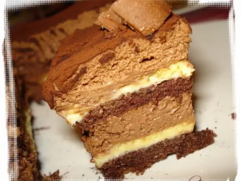 L'Arlequin (génoise chocolat, mousse chocolat, crème brûlée vanille), photo 1