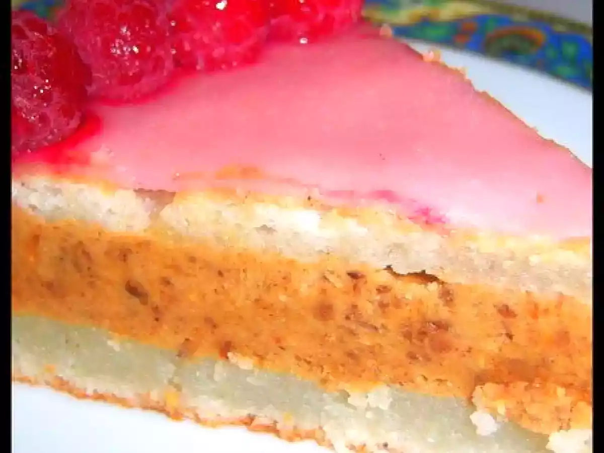 L'Ecureuil : du biscuit, du praliné, de la pâte d'amandes..