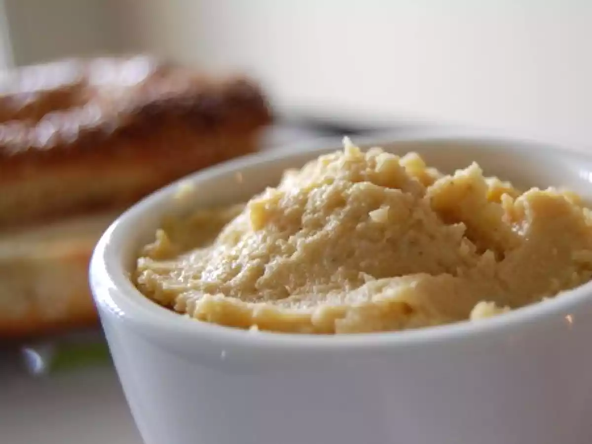 L'hoummos de Jamie Oliver, apprêté à ma façon