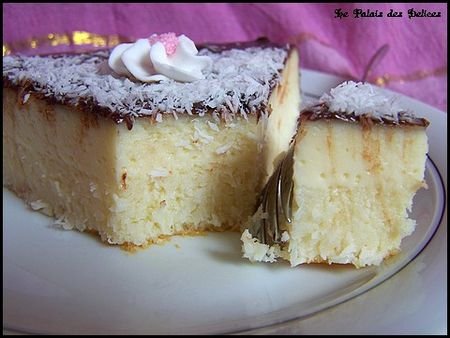 L Irresistible Gateau A La Noix De Coco Saveur Bounty Recette Ptitchef