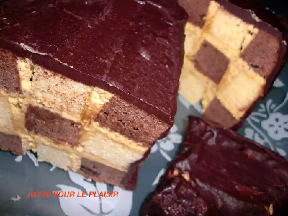 LA BÛCHE QUATRE QUART, CAFÉ CHOCOLAT - photo 3