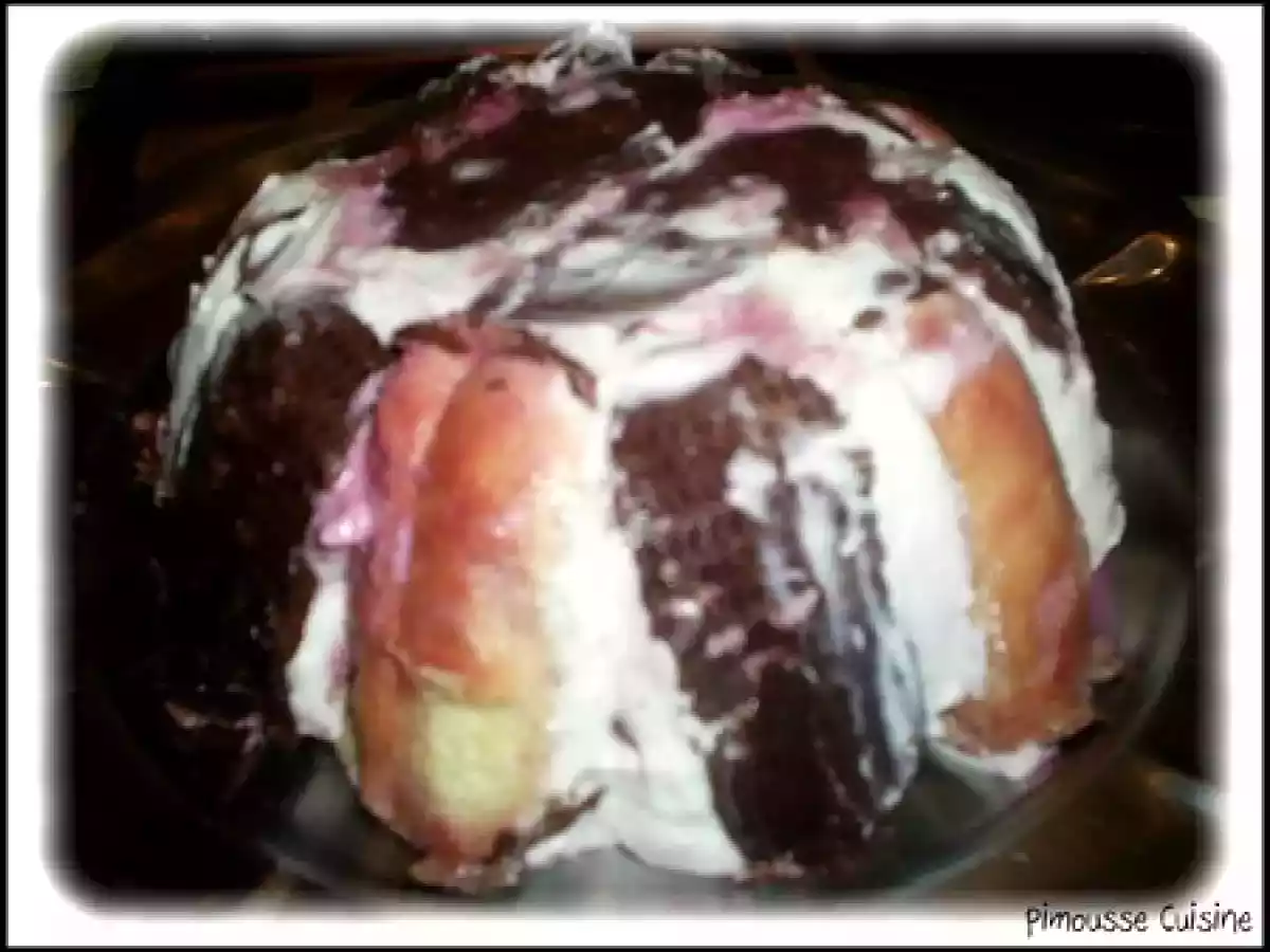 La charlotte chocolat cerises