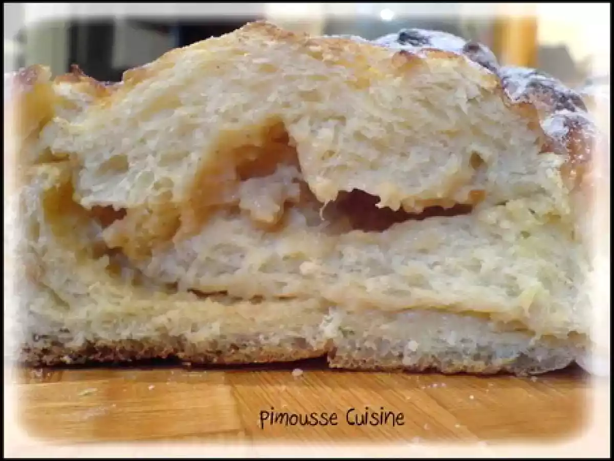 La couronne tréssée garnie de crème patissière à la cannelle - photo 7