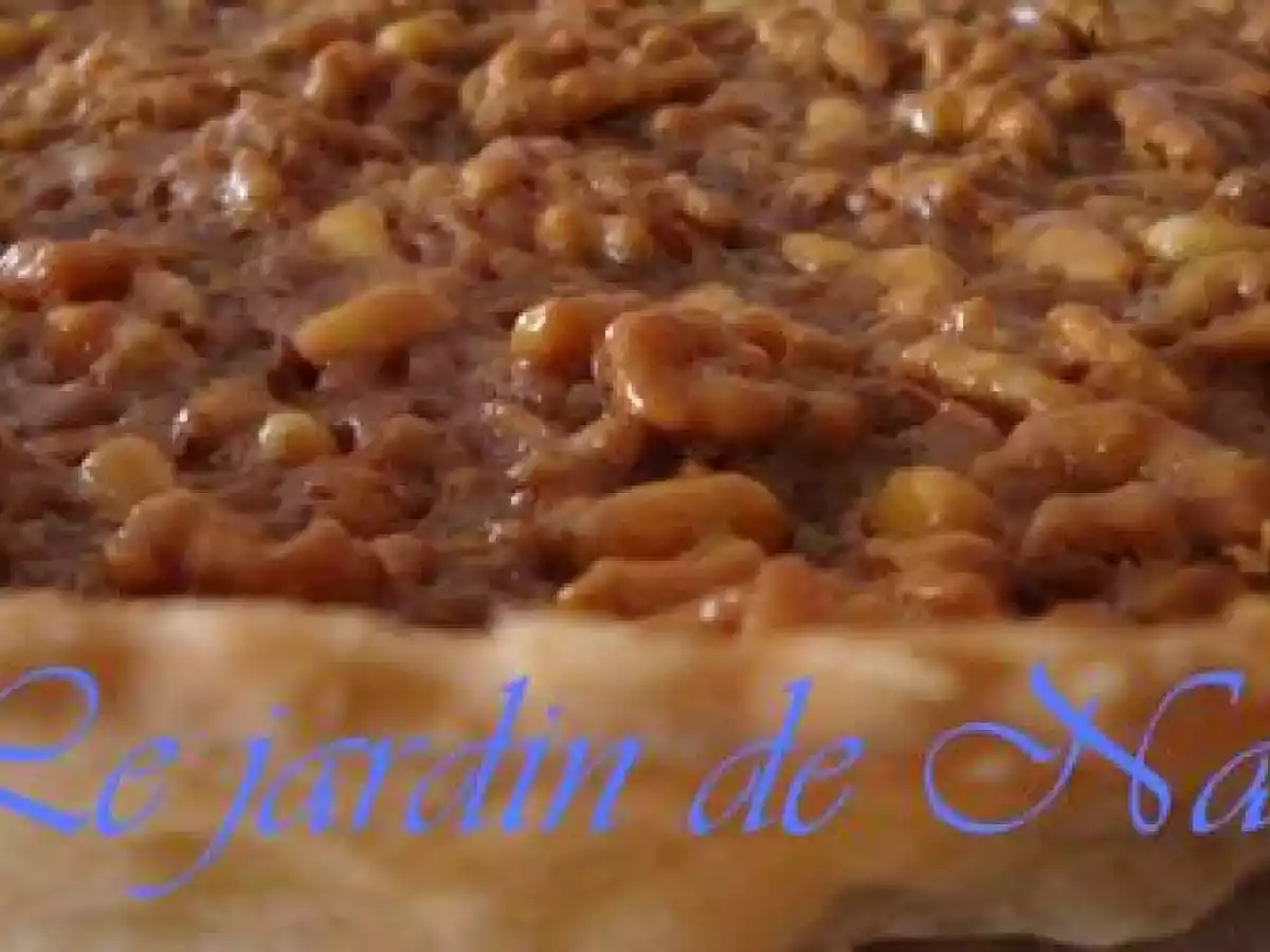 La divine tarte aux noix et pignons caramélisés