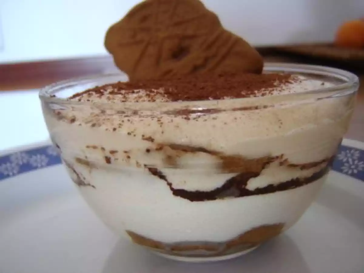 La Folle Histoire d'un Tiramisu aux Spéculoos en Espagne!