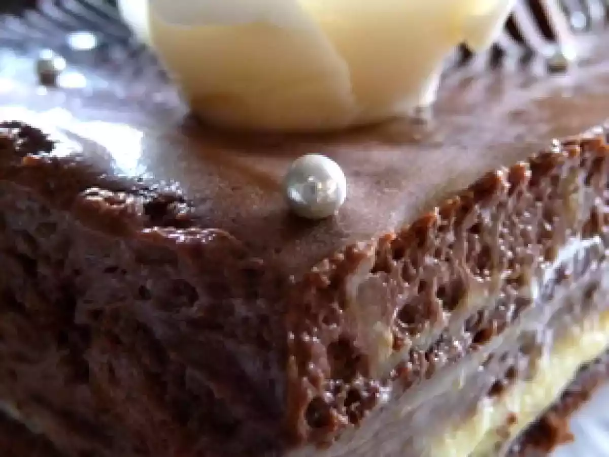 La gourmandise : qd la crème brûlée rencontre le chocolat dans un entremet.