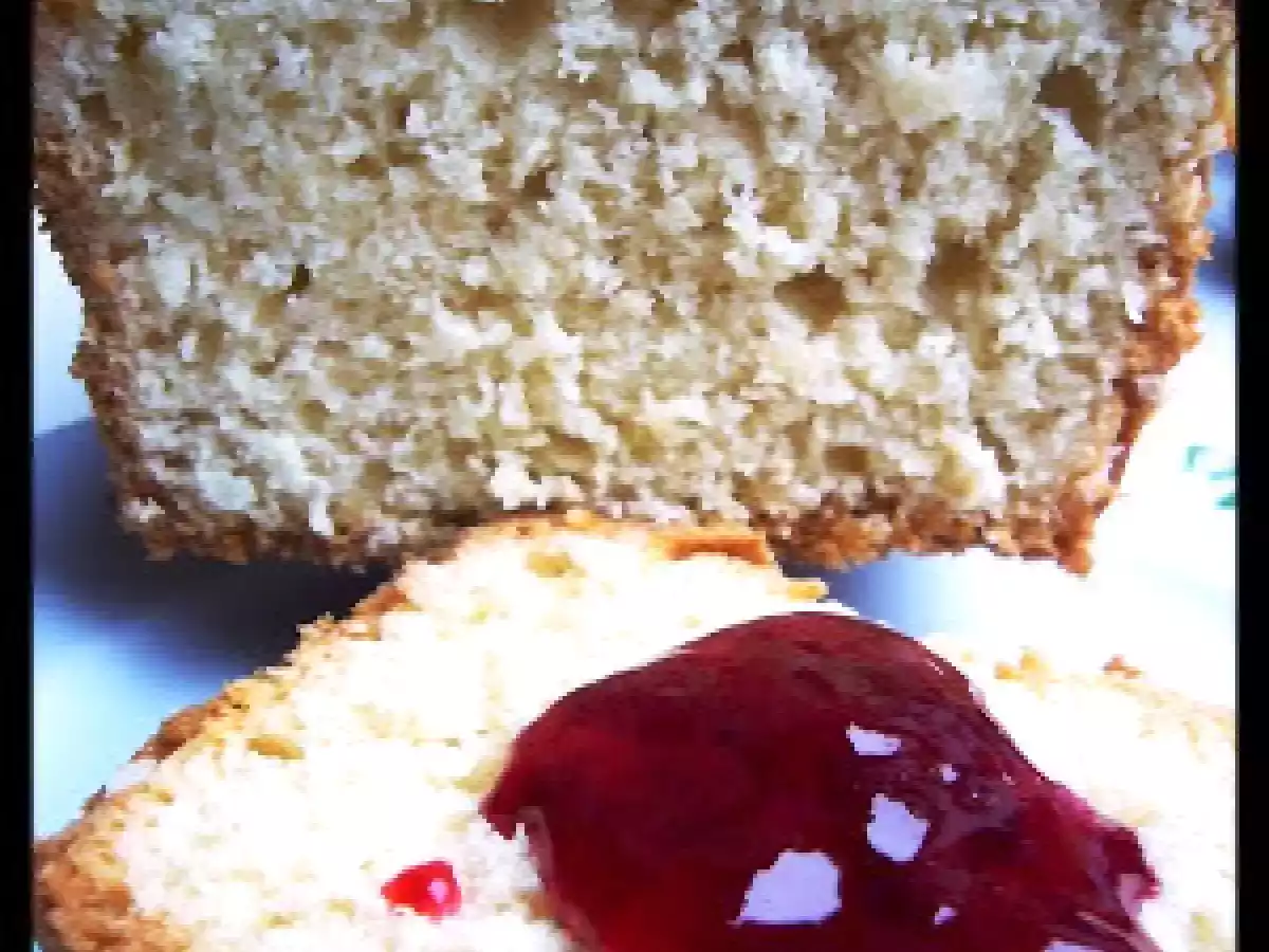 La Hit Girl et le ver de terre - Pain / gâteau à la noix de coco