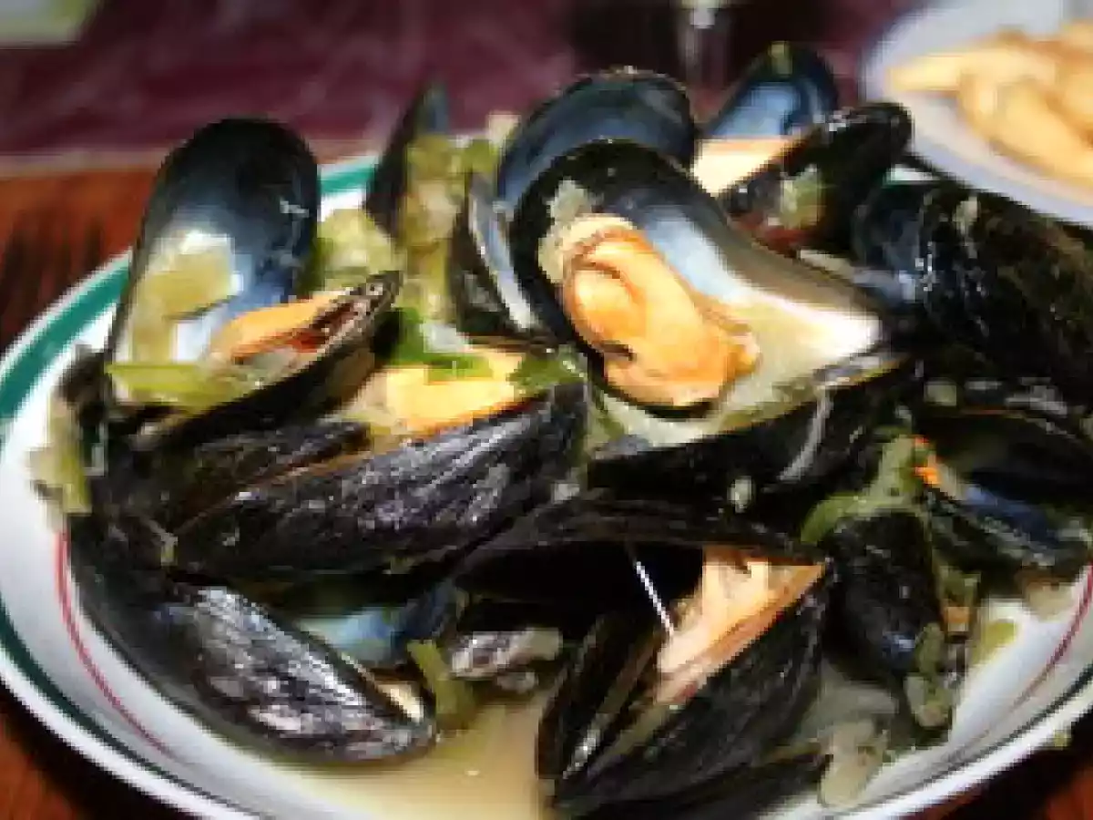 La moules-frites belge .. la seule, la vraie.